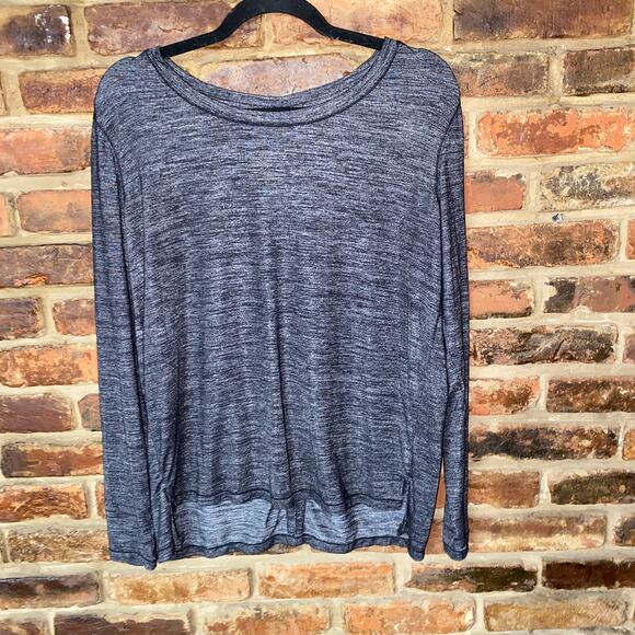 Athleta Odyssey Heathered Gray Split-Back Long Sleeve Top Women's Size Medium - Picture 2 of 8
